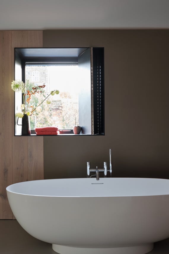 Mouse's Back No.40 by Farrow & Ball on a painted wall in a room setting