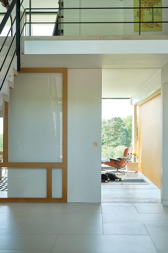 Snow White No.W1 by Farrow & Ball on a painted wall in a room setting