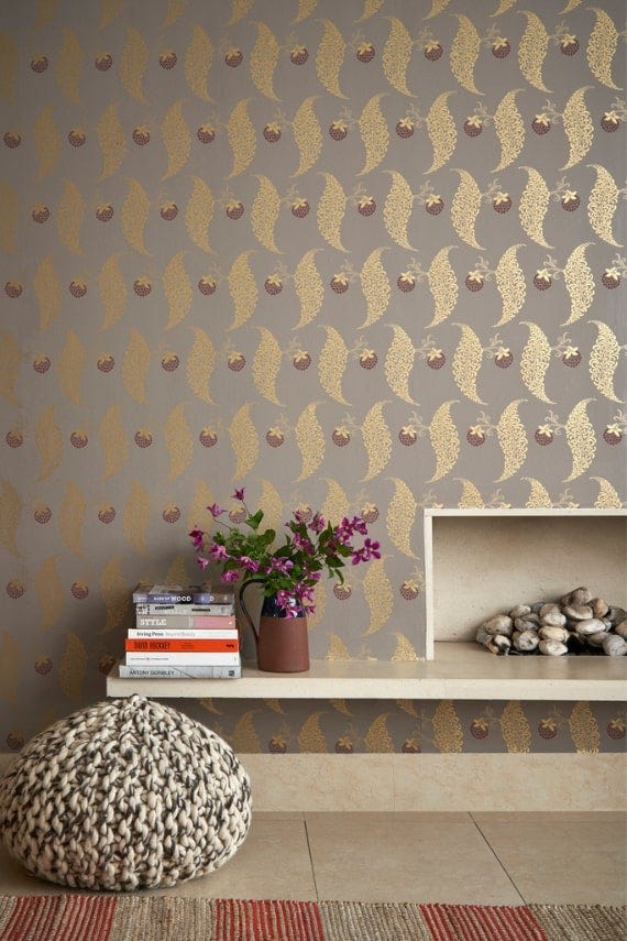 Farrow & Ball Rosslyn wallpaper in a room setting