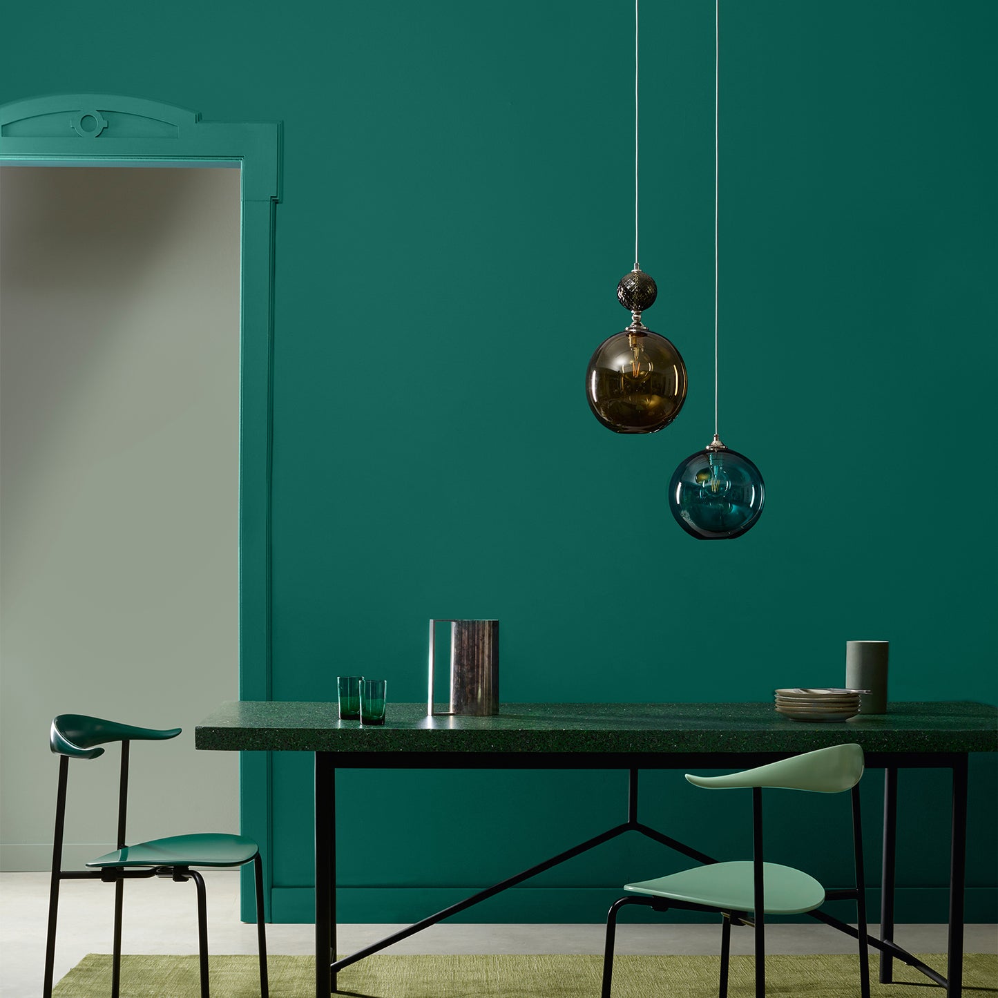 Crown Retail Elle Decoration Flat Matt - Enchanted Ivy