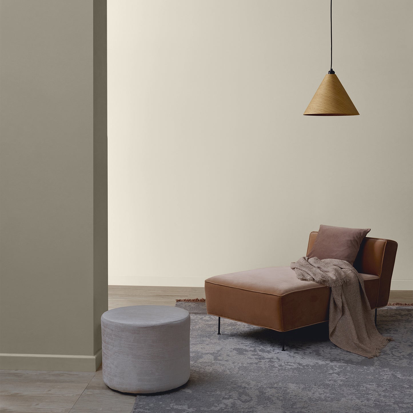 Crown Retail Elle Decoration Flat Matt - Raw Beauty