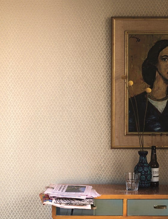 Farrow & Ball Amime wallpaper in a room setting