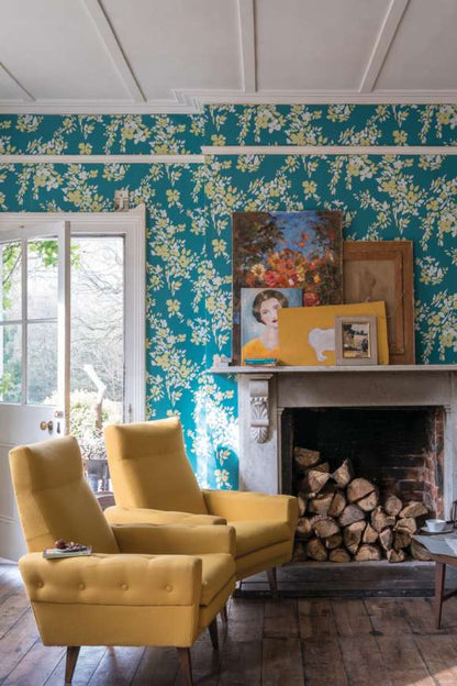 Farrow & Ball Hegemone wallpaper in a room setting
