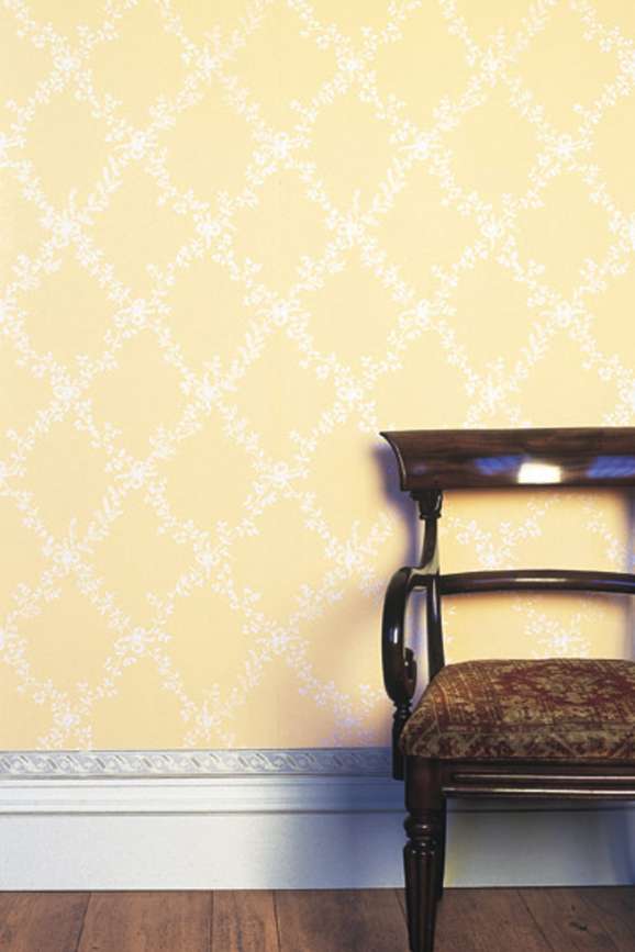 Farrow & Ball Toile Trellis wallpaper in a room setting