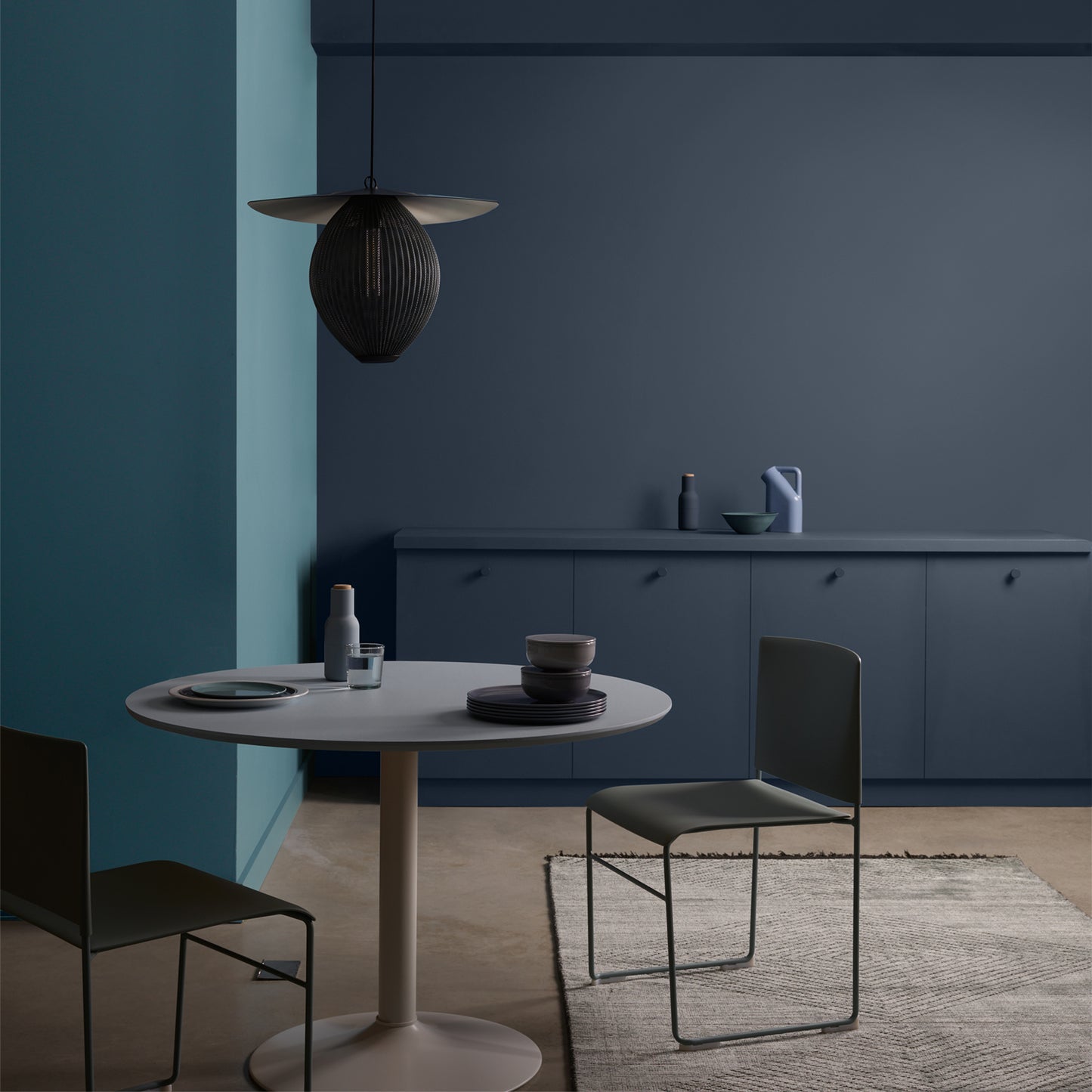 Crown Retail Elle Decoration Flat Matt - Movement