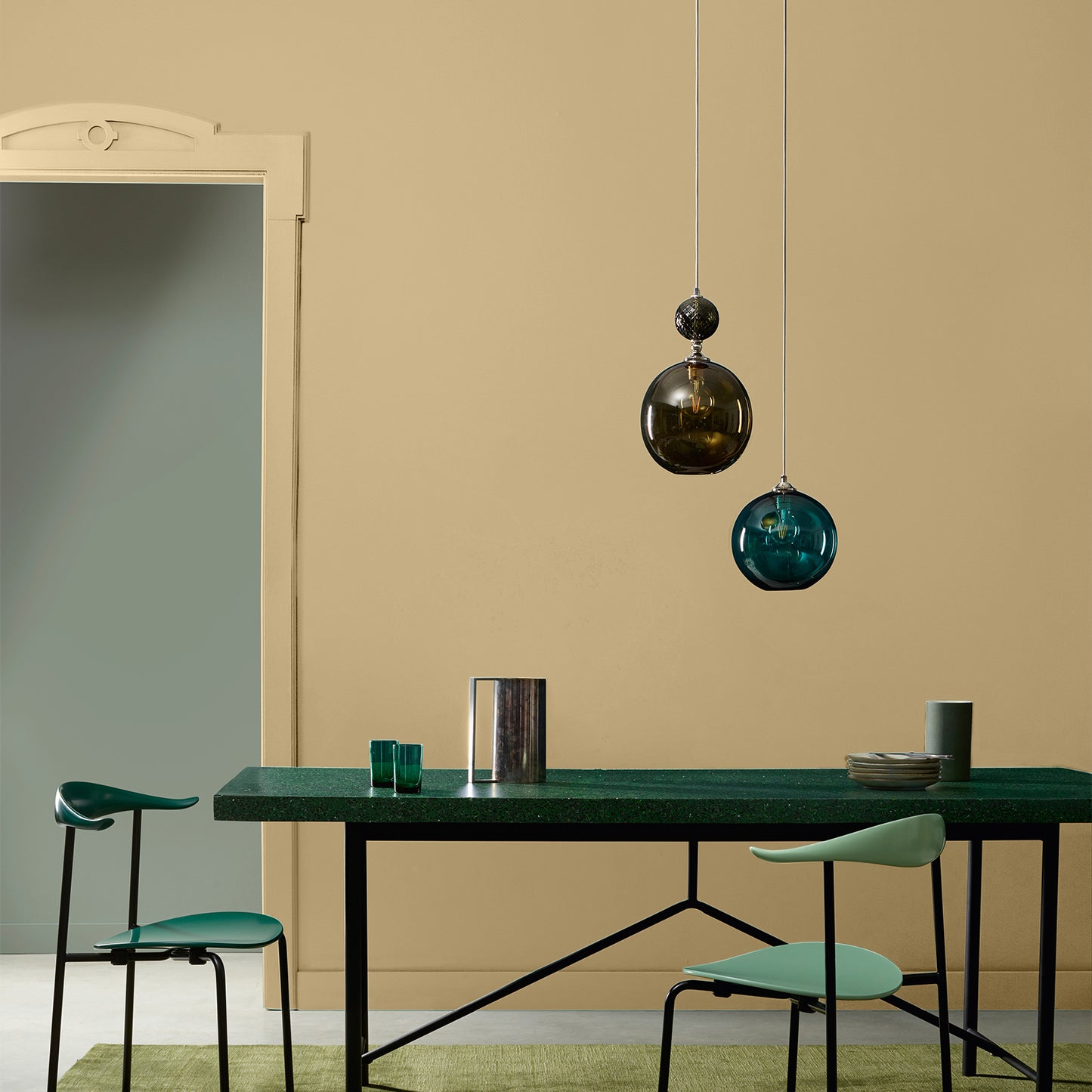 Crown Retail Elle Decoration Flat Matt - Earth Balance