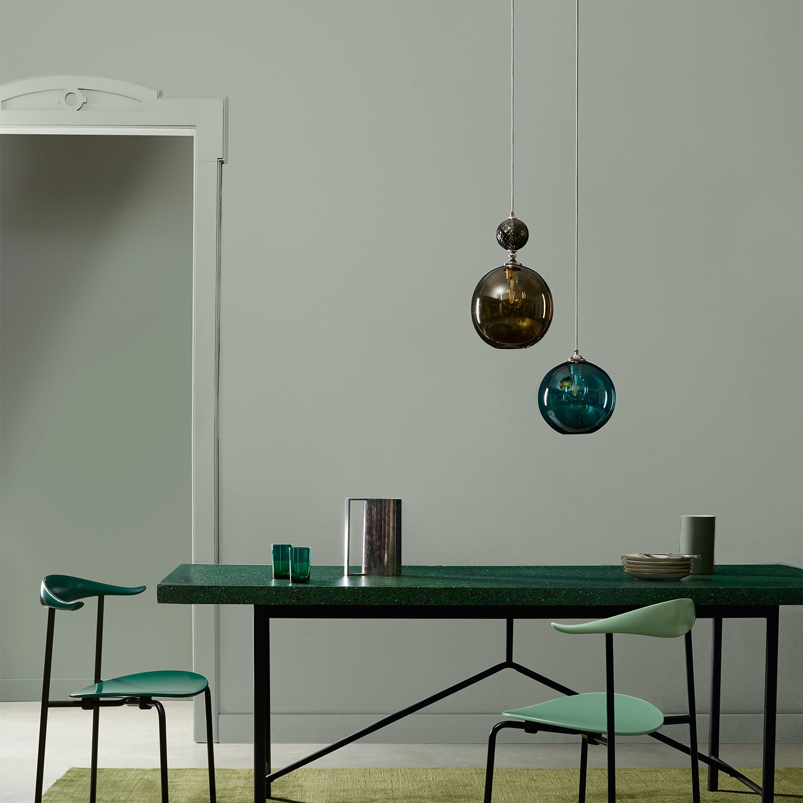 Crown Retail Elle Decoration Flat Matt - Trailing Plant